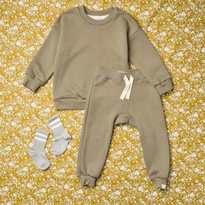 kids Petits Vilains Raphael Cozy Sweatpant - Dune kids Petits Vilains Raphael Cozy Sweatpant - Dune