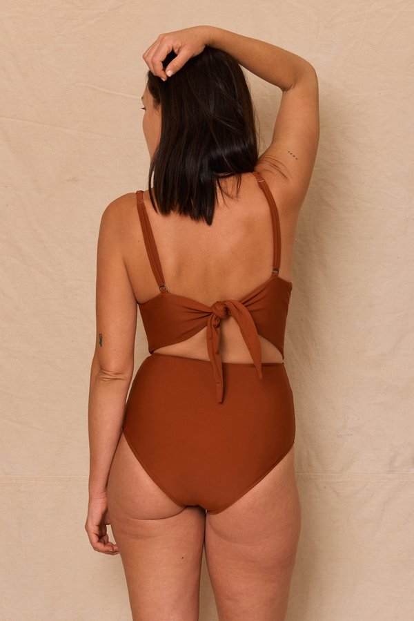 Mariposa Maillot Clay