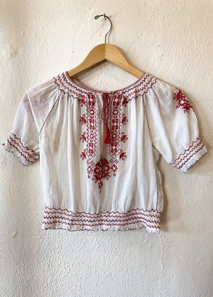 Hungarian Embroidered Blouse | Garmentory