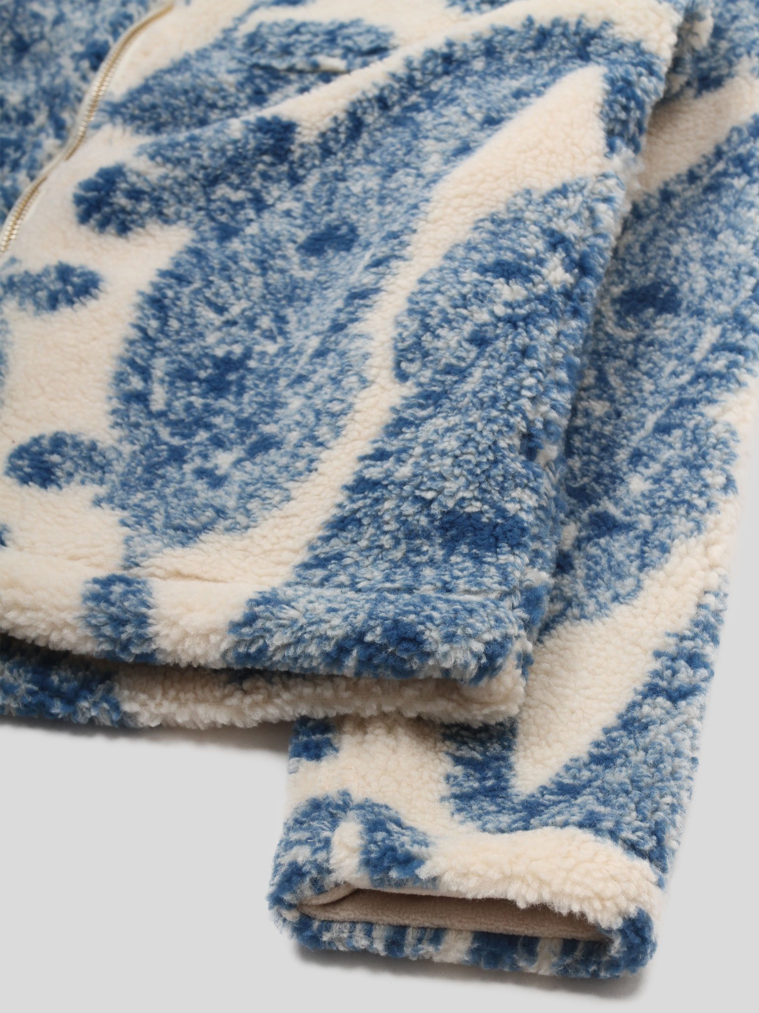 stussy paisley sherpa