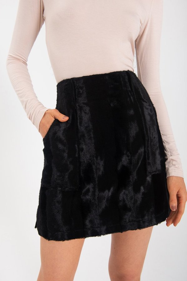 Limb The Label Nina Skirt - Black fur Limb The Label Nina Skirt - Black fur