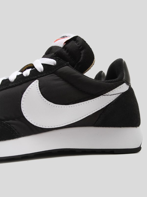 nike air tailwind 79 black and white