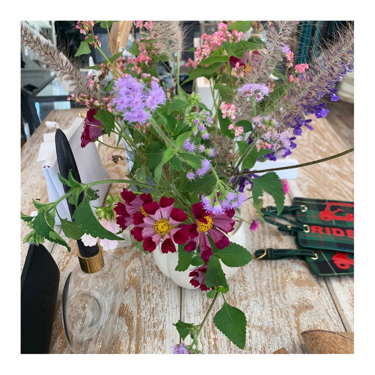 THE FLORAL SOCIETY Ceramic Flower Frog Vase - Image 2 of 4