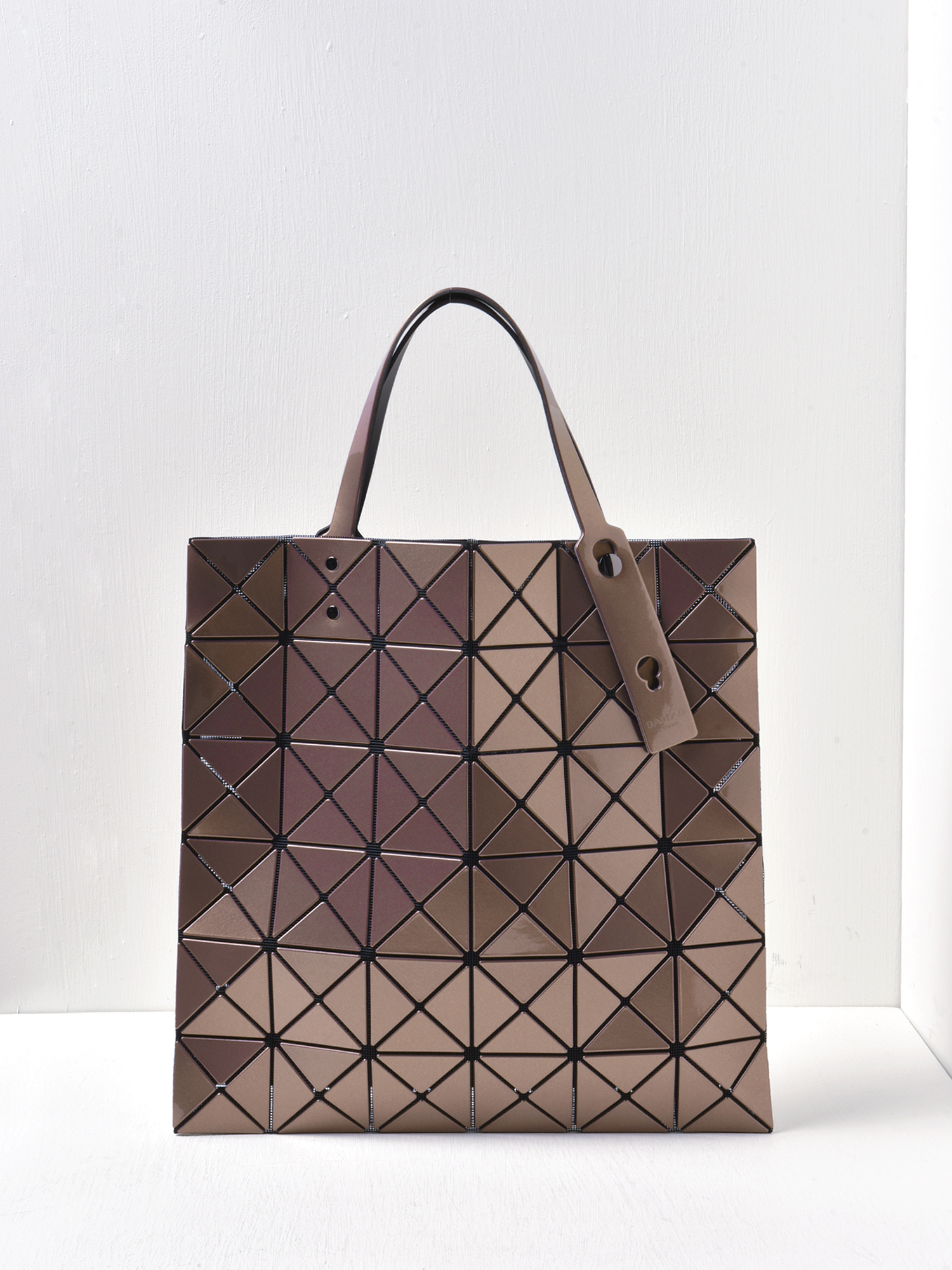 バッグ BAO BAO ISSEY MIYAKE LUCENT MATTE LUCENT MATTE – ISSEY MIYAKE ONLINE STORE
