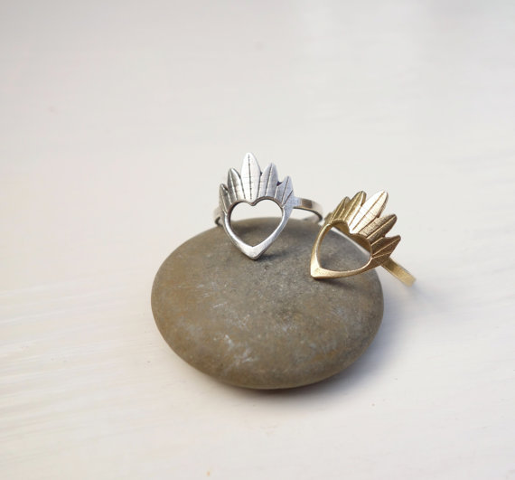 Knuckle Kiss Modern Claddagh Ring Knuckle Kiss Modern Claddagh Ring