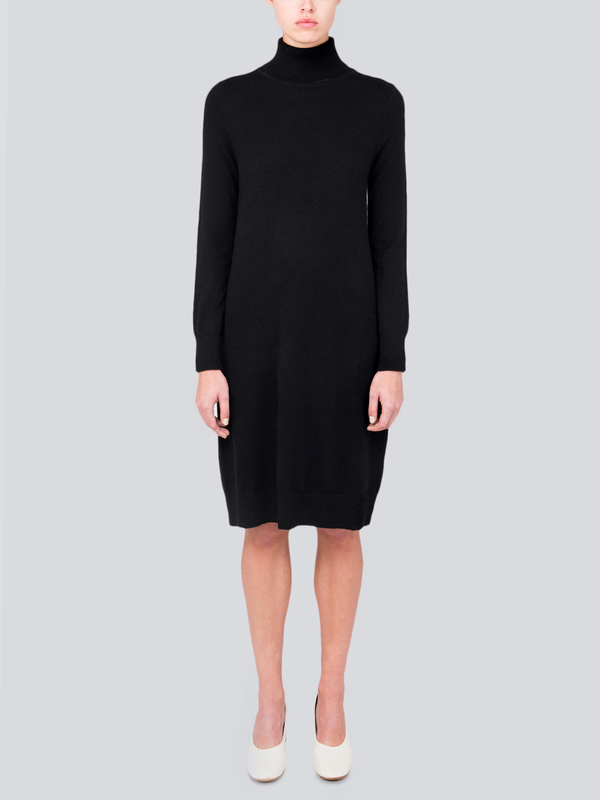 Turtleneck Slimfit Dress_Black Turtleneck Slimfit Dress_Black