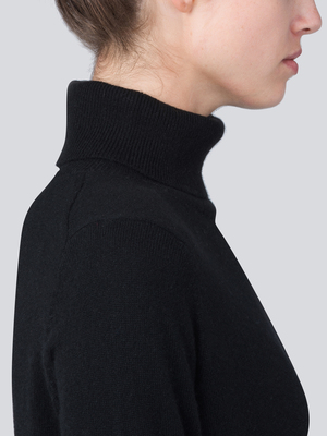 Turtleneck Slimfit Dress_Black Turtleneck Slimfit Dress_Black