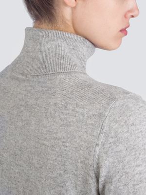Turtleneck Slimfit Sweater_Light Grey Turtleneck Slimfit Sweater_Light Grey