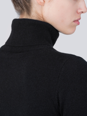 Turtleneck Slimfit Sweater_Black Turtleneck Slimfit Sweater_Black
