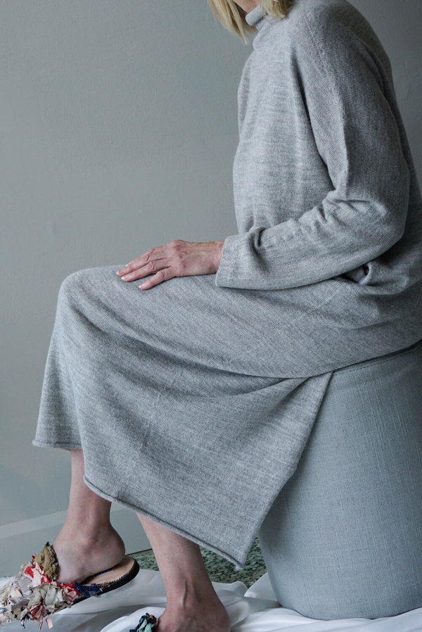 LAUREN MANOOGIAN ROLL NECK DRESS - LIGHT GREY LAUREN MANOOGIAN ROLL NECK DRESS - LIGHT GREY