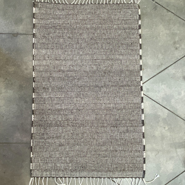 Made Solid Oaxacan Handwoven Wool Rug - gray Made Solid Oaxacan Handwoven Wool Rug - gray