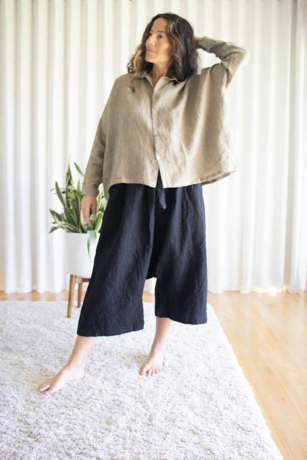 ICHI ANTIQUITES Linen Azumadak Stripe Shirt - Beige ICHI ANTIQUITES Linen Azumadak Stripe Shirt - Beige