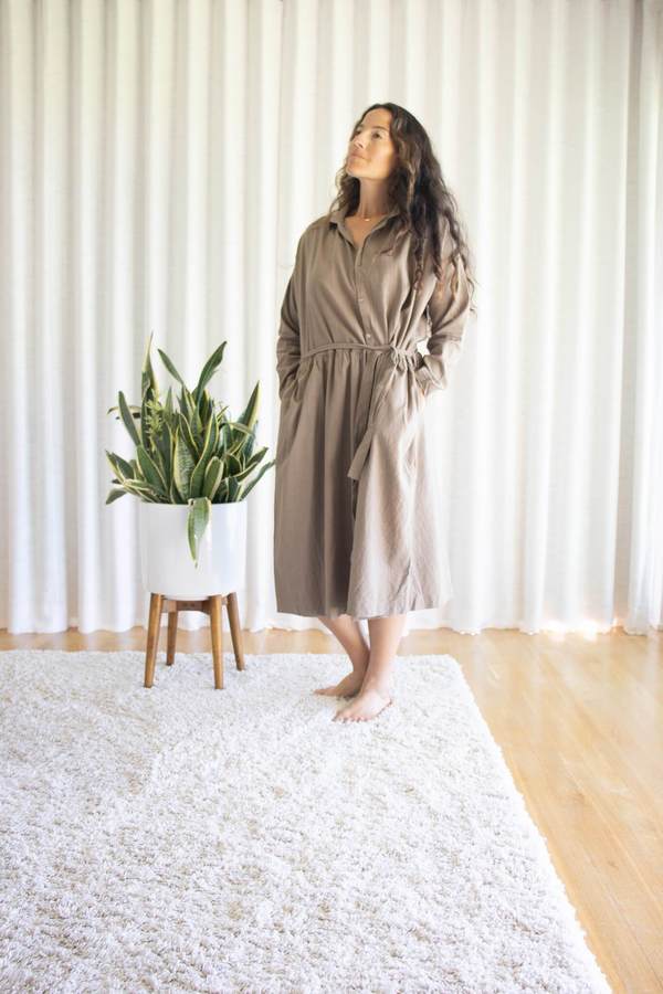 ICHI ANTIQUITES Silk/Linen Dress - Sand Beige ICHI ANTIQUITES Silk/Linen Dress - Sand Beige