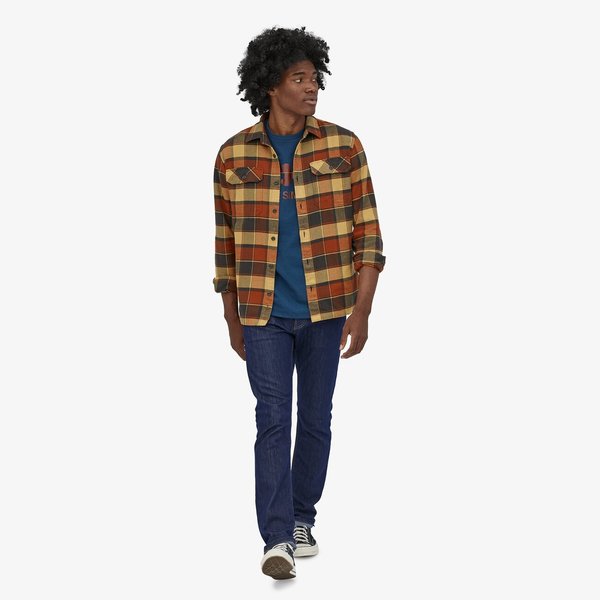 Patagonia Men's Long-Sleeved Fjord Flannel Shirt - Plots/Burnished Red Patagonia Men's Long-Sleeved Fjord Flannel Shirt - Plots/Burnished Red