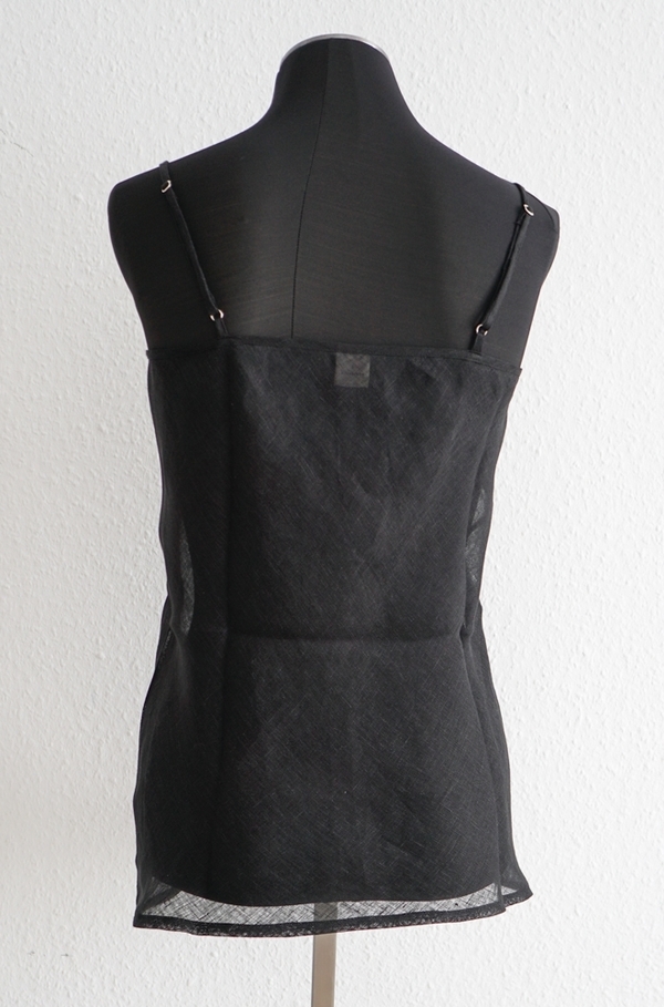 Baserange Dydine Top - black Baserange Dydine Top - black
