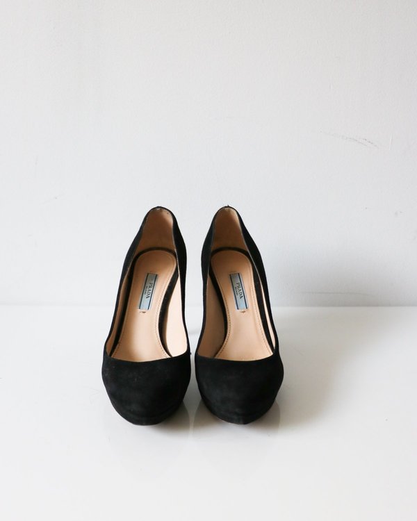 Prada Black Suede Pumps, Size 37.5 Prada Black Suede Pumps, Size 37.5