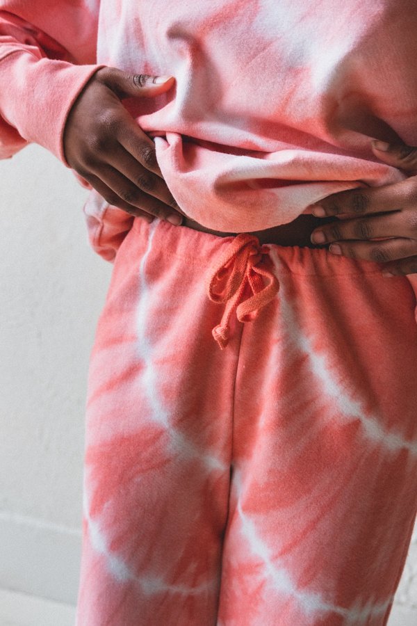 SLATER SWEATPANTS IN GRAPEFRUIT TIE DYE SLATER SWEATPANTS IN GRAPEFRUIT TIE DYE