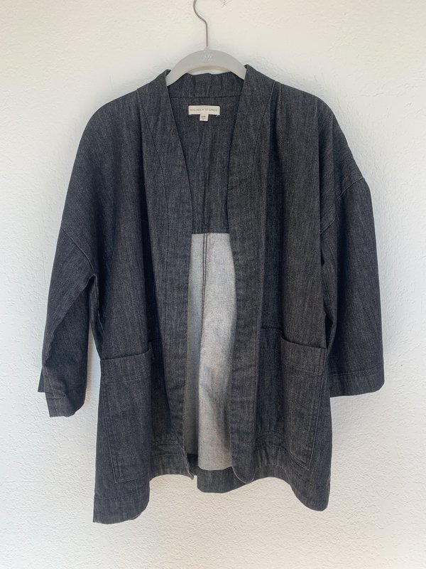 Pre-loved LOOP Micaela Greg Kimono Jacket - Black Pre-loved LOOP Micaela Greg Kimono Jacket - Black