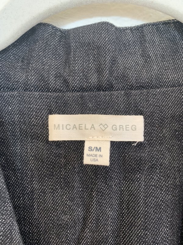 Pre-loved LOOP Micaela Greg Kimono Jacket - Black Pre-loved LOOP Micaela Greg Kimono Jacket - Black