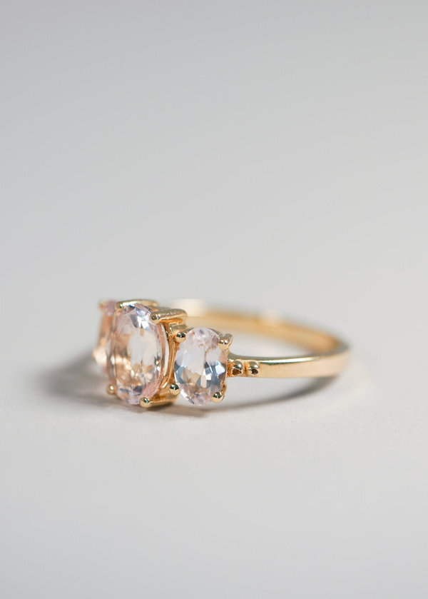 Ruta Reifen Oval The Moon Ring - 14-karat yellow gold Ruta Reifen Oval The Moon Ring - 14-karat yellow gold