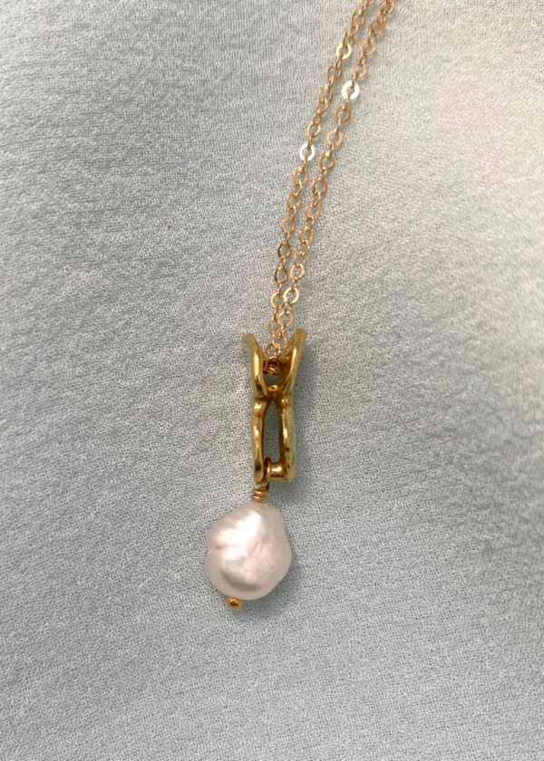 Goldeluxe Jewelry Allegory slide necklace - 14k gold filled Goldeluxe Jewelry Allegory slide necklace - 14k gold filled