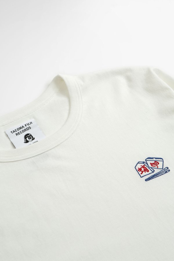 Tacoma Fuji Records Chopsticks crisis t-shirt - white Tacoma Fuji Records Chopsticks crisis t-shirt - white