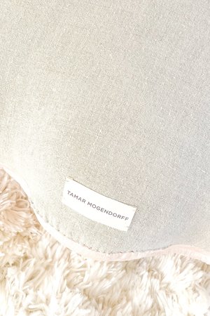 Tamar Mogendorff Coral Velvet Shell Pillow - Coral Tamar Mogendorff Coral Velvet Shell Pillow - Coral