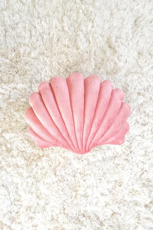 Tamar Mogendorff Velvet Shell Pillow - rose Tamar Mogendorff Velvet Shell Pillow - rose