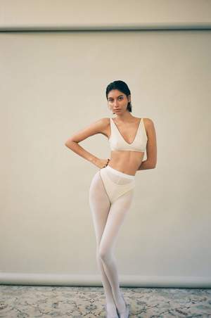 Baserange Outline Pam Bra - ivory white Baserange Outline Pam Bra - ivory white
