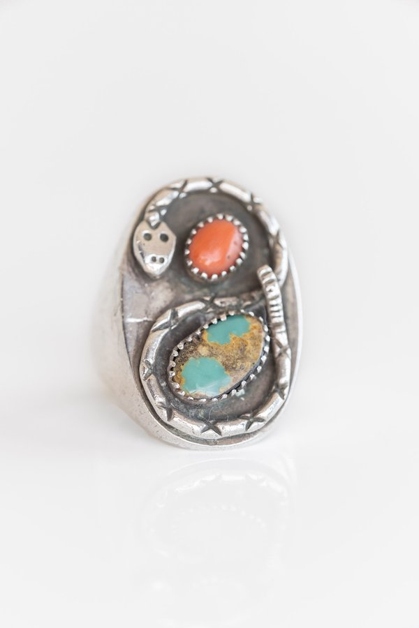 1950's NAVAJO SNAKE RING 1950's NAVAJO SNAKE RING