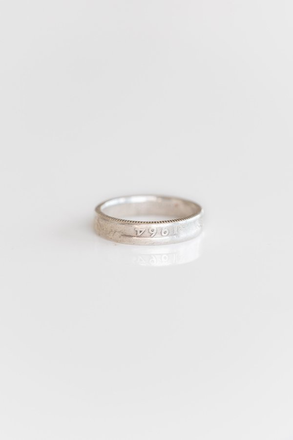 Vintage QUARTER DOLLAR RING - sterling silver Vintage QUARTER DOLLAR RING - sterling silver