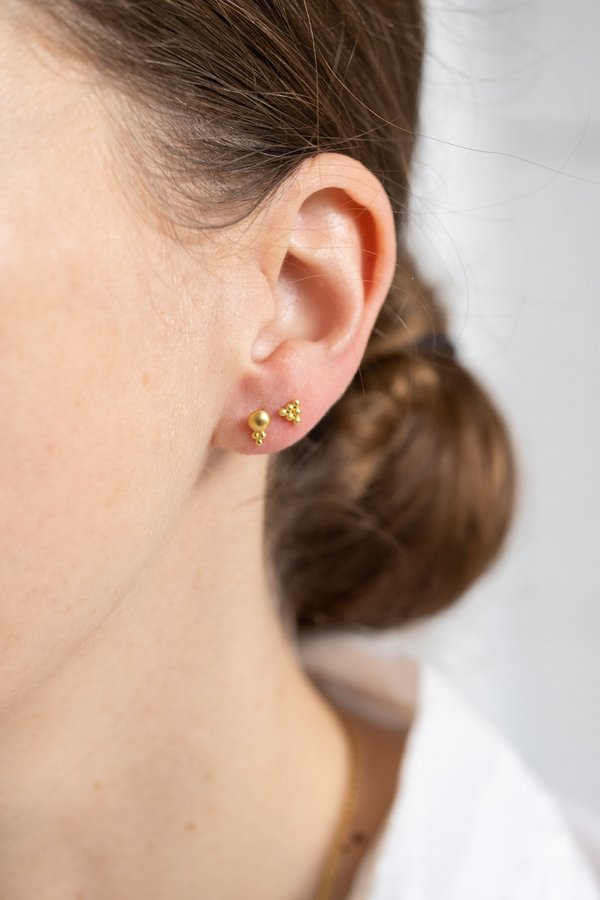 Prounis Small Lentil-shaped Bulla Earrings Prounis Small Lentil-shaped Bulla Earrings