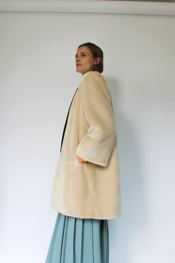 Mr. Larkin Ida Faux Fur Jacket - natural