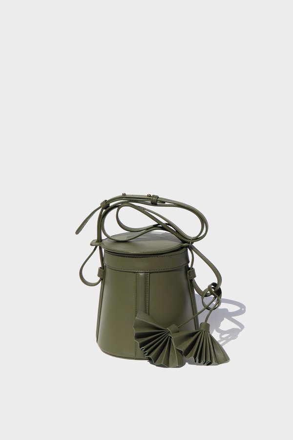 Petite A-Line Bucket | Creme Petite A-Line Bucket | Creme