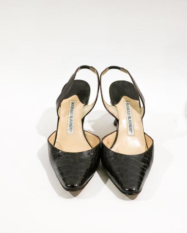 Manolo Blahnik Embossed Leather Slingback Pumps, Size 35.5 Manolo Blahnik Embossed Leather Slingback Pumps, Size 35.5