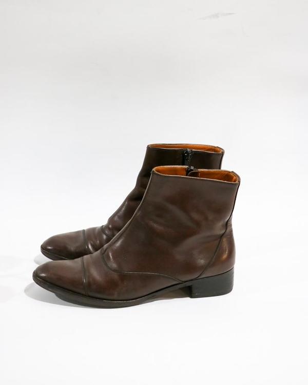 Salvatore Ferragamo Leather Ankle Boots, Size 37 Salvatore Ferragamo Leather Ankle Boots, Size 37