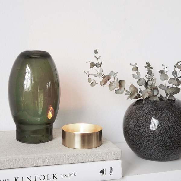 An Artful Life Tea light candle stand - grey/green An Artful Life Tea light candle stand - grey/green