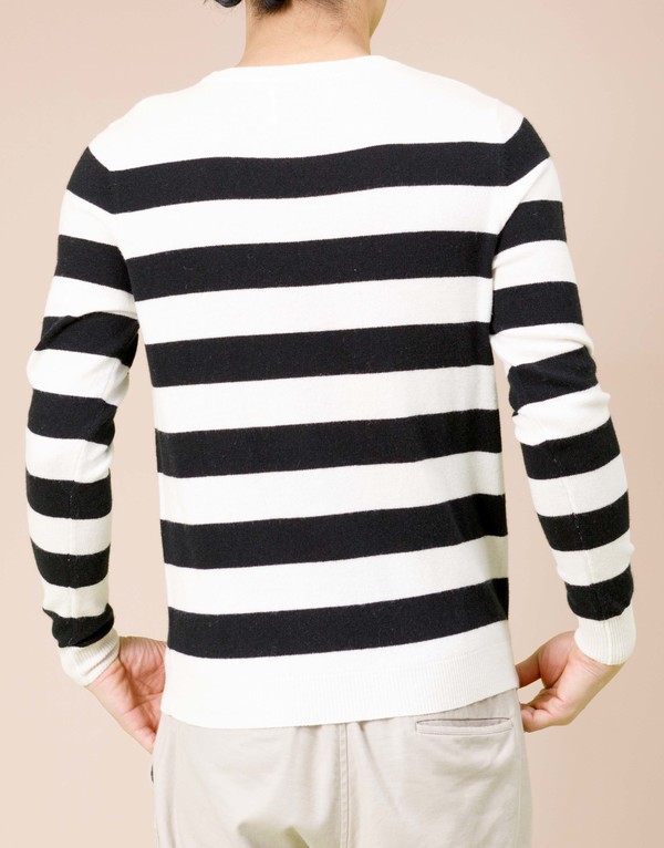 Unisex MATTER MATTERS Neck Intarsia Wool and Cashmere Blend Sweater - White/Black Unisex MATTER MATTERS Neck Intarsia Wool and Cashmere Blend Sweater - White/Black