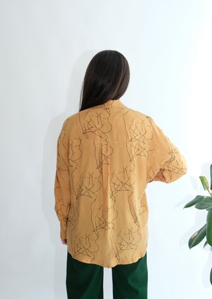 OhSevenDays Fiorenza long sleeve shirt - mustard OhSevenDays Fiorenza long sleeve shirt - mustard