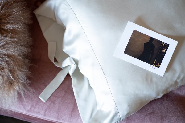 KES Silk Pillowcase - Black KES Silk Pillowcase - Black