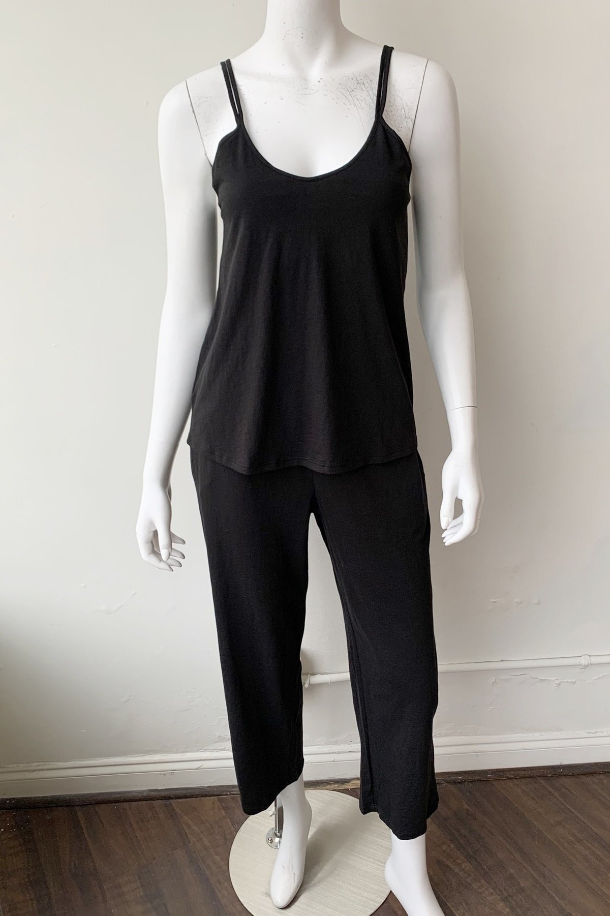 L1287 Double Strap Cami Leo - Black main image 0