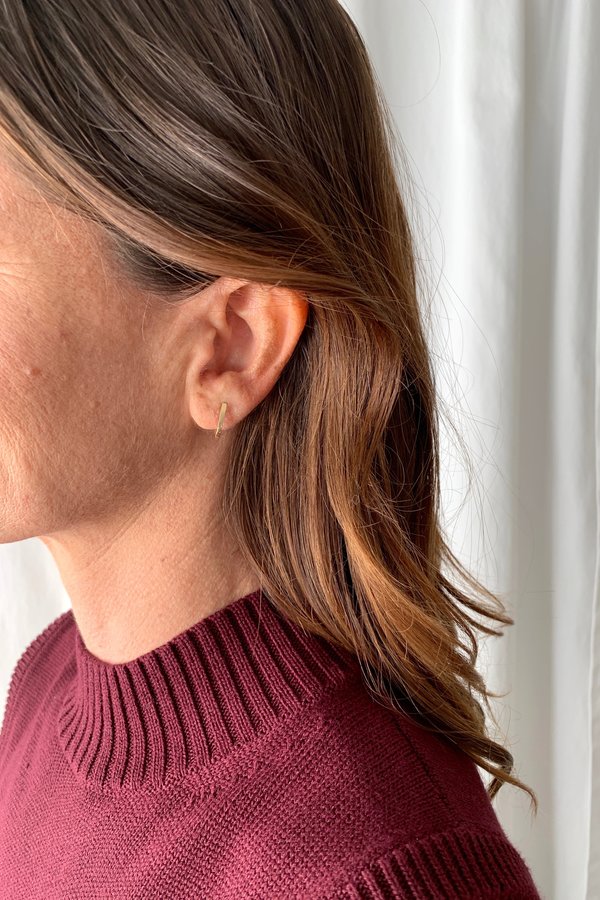Blanca Monrós Gómez Curved Bar Studs Earing - 14k Reclaimed Gold Blanca Monrós Gómez Curved Bar Studs Earing - 14k Reclaimed Gold