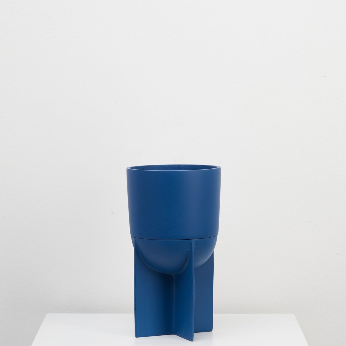 Capra Designs - Tall Eros Pot, Neptune - Image 1 of 2