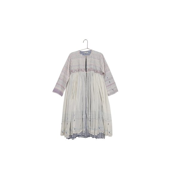 Injiri 3/4 Sleeve Embroidered Jacket - Light Purple Injiri 3/4 Sleeve Embroidered Jacket - Light Purple