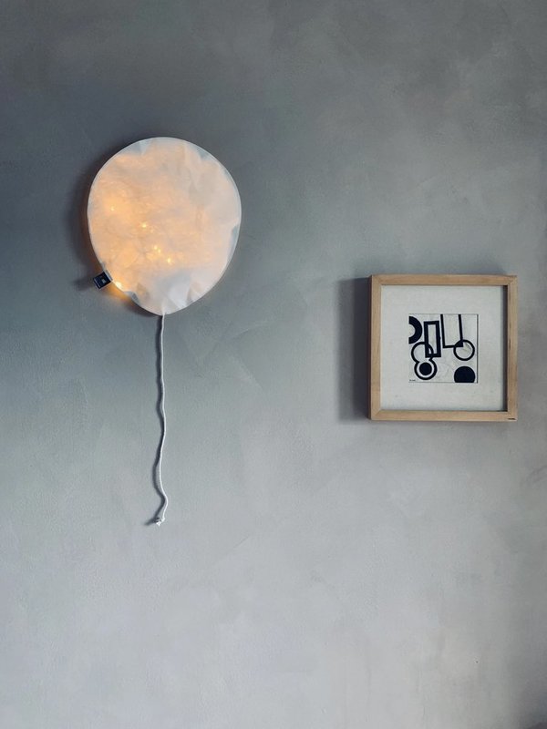 EKATERINA GALERA Large Balloon Light - White EKATERINA GALERA Large Balloon Light - White