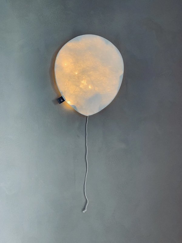 EKATERINA GALERA Large Balloon Light - White EKATERINA GALERA Large Balloon Light - White