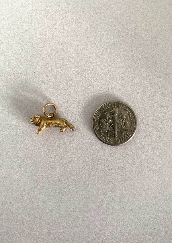Vintage 3D Lion Charm - 9c Yellow Gold Vintage 3D Lion Charm - 9c Yellow Gold