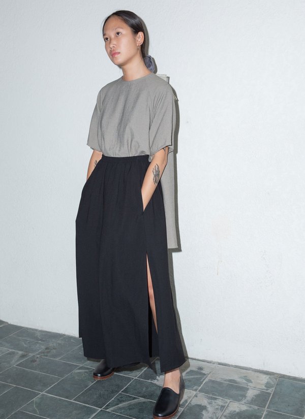 KAAREM Tu Sa Wide Leg Split Leg Pocket Pant w/ Elastic - Black KAAREM Tu Sa Wide Leg Split Leg Pocket Pant w/ Elastic - Black