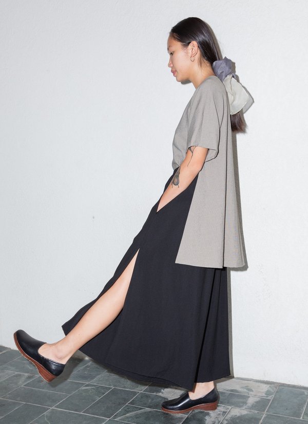 KAAREM Tu Sa Wide Leg Split Leg Pocket Pant w/ Elastic - Black KAAREM Tu Sa Wide Leg Split Leg Pocket Pant w/ Elastic - Black