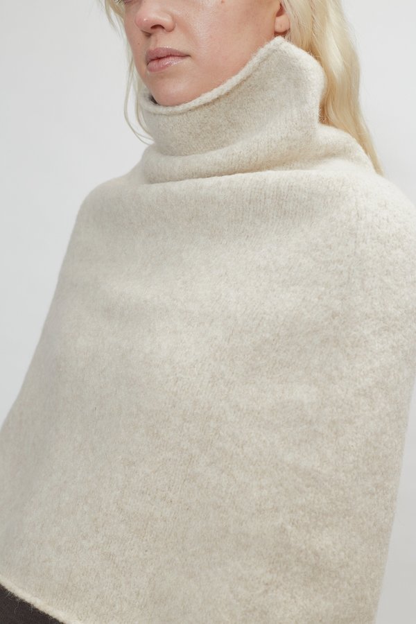 Lauren Manoogian Pyramid Shoulders - Hessian Lauren Manoogian Pyramid Shoulders - Hessian